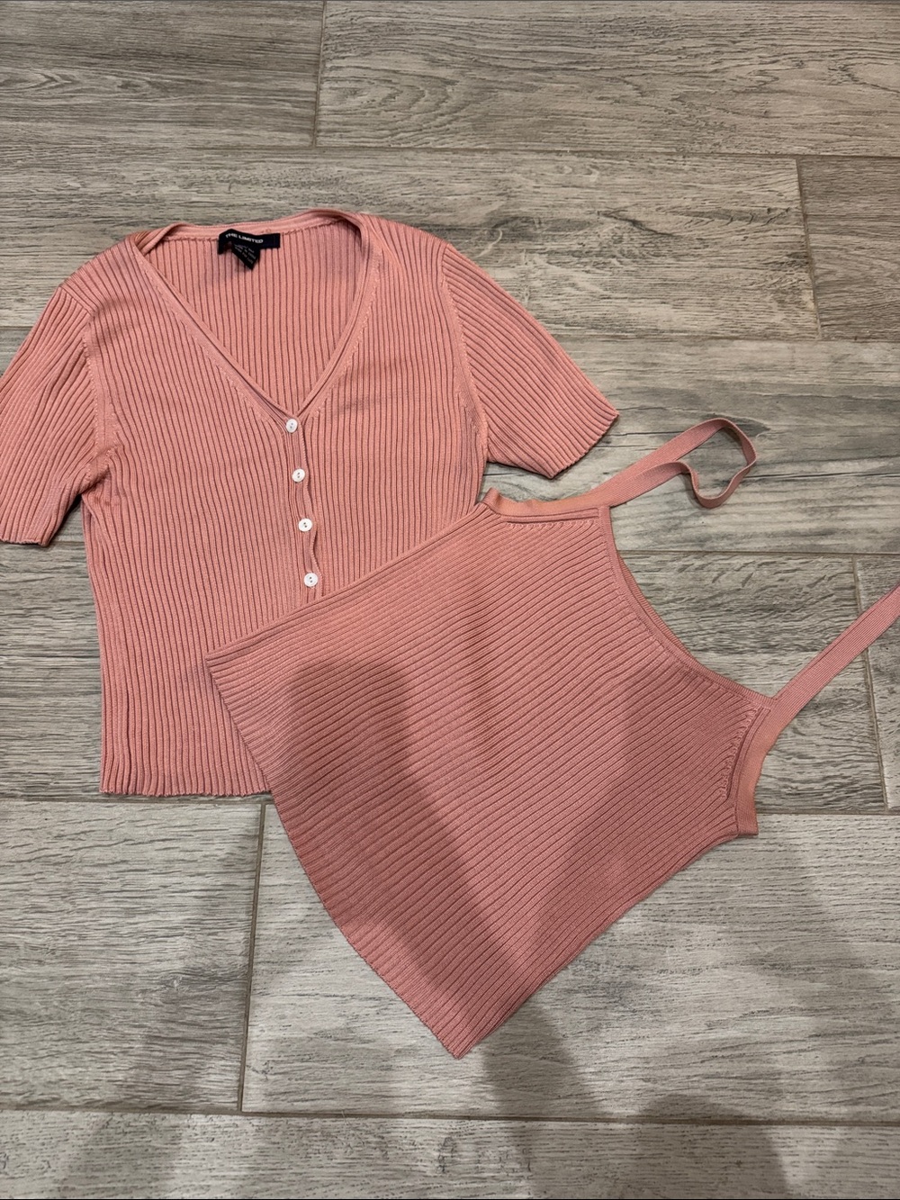 The Limited 100% Silk Vintage Dusty Rose Ribbed Button Top & Cropped Tank Set